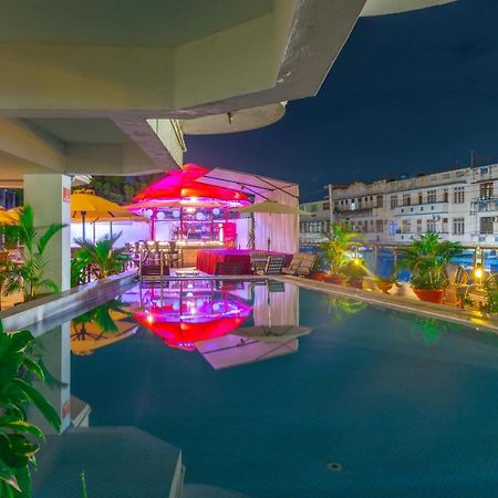 Hotel Sapphire Mombasa Bagian luar foto