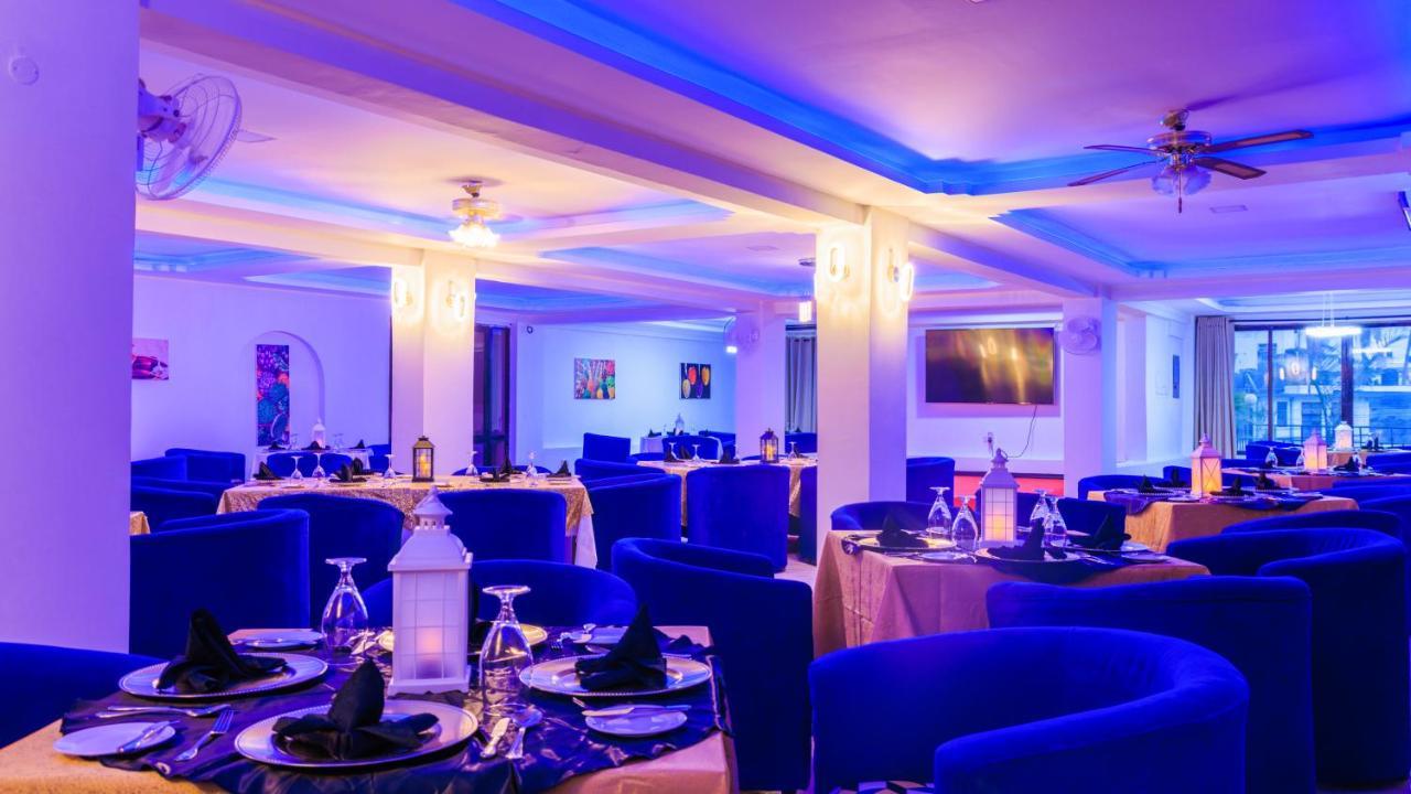 Hotel Sapphire Mombasa Bagian luar foto