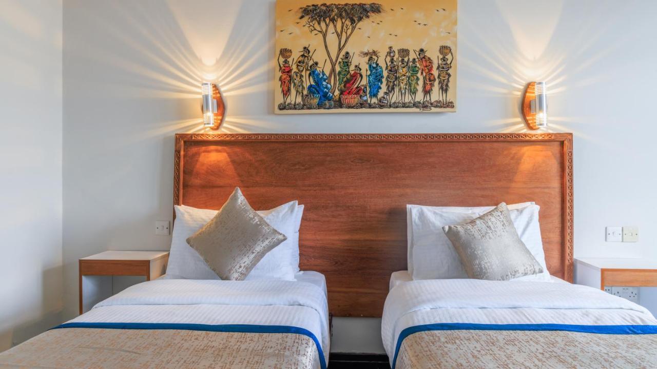 Hotel Sapphire Mombasa Bagian luar foto