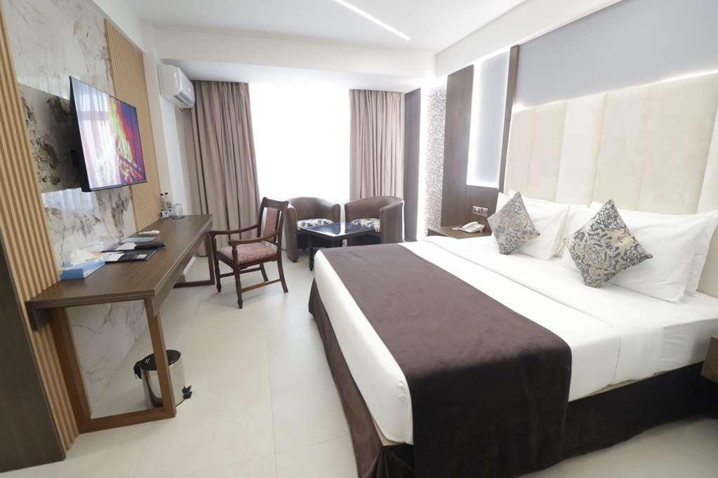 Hotel Sapphire Mombasa Ruang foto